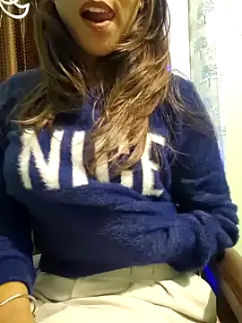 MIss-Naina online show from 12.25.24
