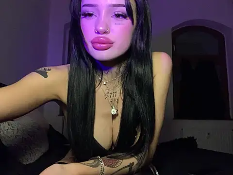 madelinexx online show from 01.08.25