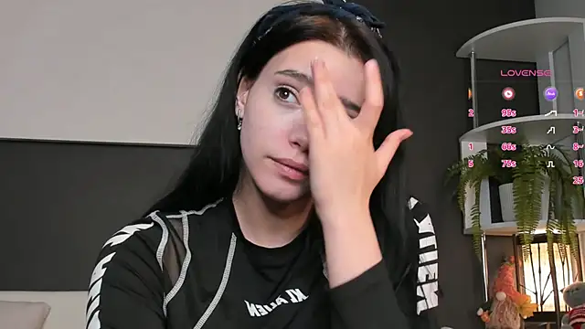 WildaBendell online show from 01.22.25