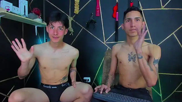 Snapshot of MillersKink chatting on 02.18.25 MillersKink online show from 02.18.25