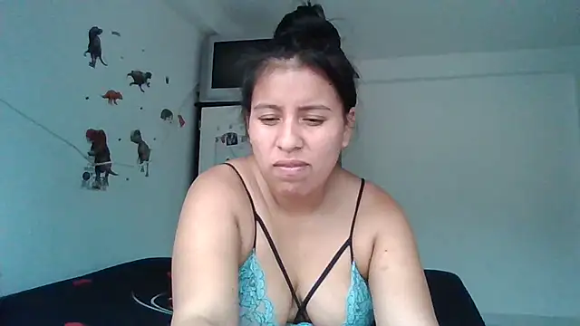  LATINA  online show from 02.17.25