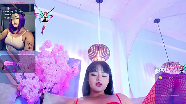 Snapshot of KimVelezz chatting on 02.01.26 KimVelezz online show from 02.01.26