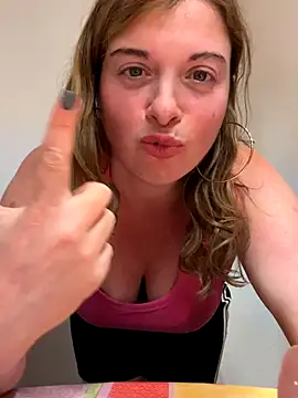 Lombada online show from 10.07.25