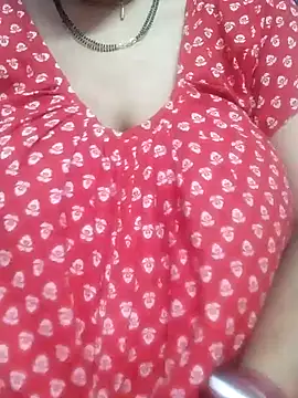 Snapshot of miss-Riy chatting on 02.02.25 miss-Riy online show from 02.02.25