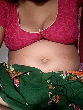 Snapshot of miss-Riy chatting on 02.12.25 miss-Riy online show from 02.12.25