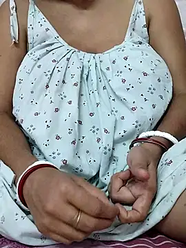 miss-Riy online show from 11.11.25