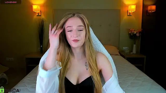 Stacy River online show from 02.25.26