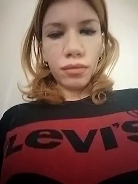 EvaRush online show from 12.20.25