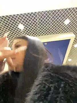 Snapshot of Chloe__Moon chatting on 01.15.25 Chloe Moon online show from 01.15.25