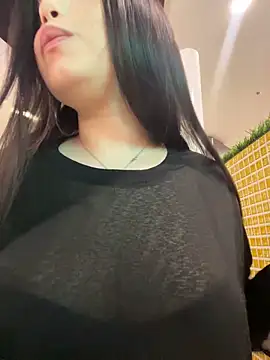 Snapshot of Chloe__Moon chatting on 01.15.25 Chloe Moon online show from 01.15.25