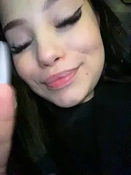 Snapshot of Chloe__Moon chatting on 01.31.25 Chloe Moon online show from 01.31.25