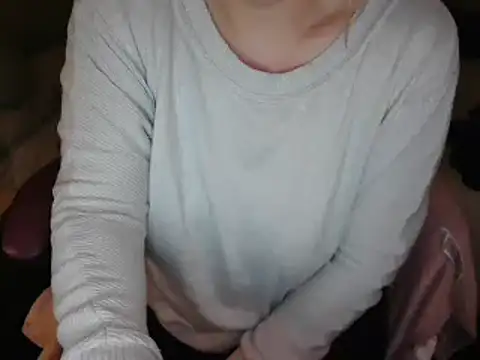 LaRa forU online show from 03.12.25