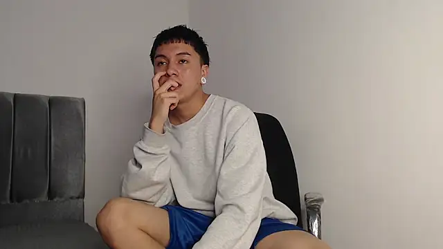 alex-lover online show from 11.08.25