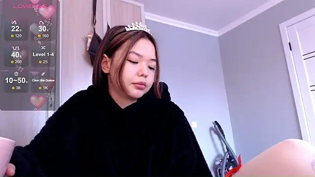 Snapshot of osaka_nia chatting on 02.27.25 osaka nia online show from 02.27.25