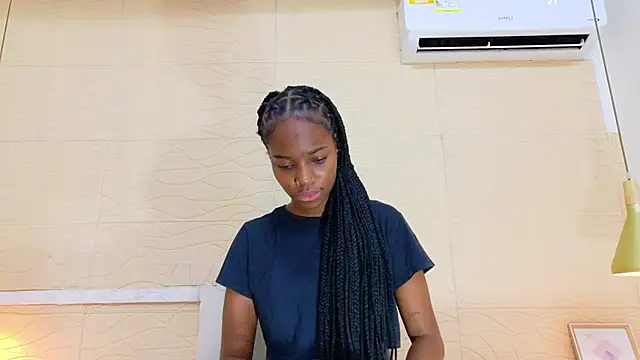 Snapshot of Chocolatte_bar chatting on 02.23.25 Chocolatte bar online show from 02.23.25