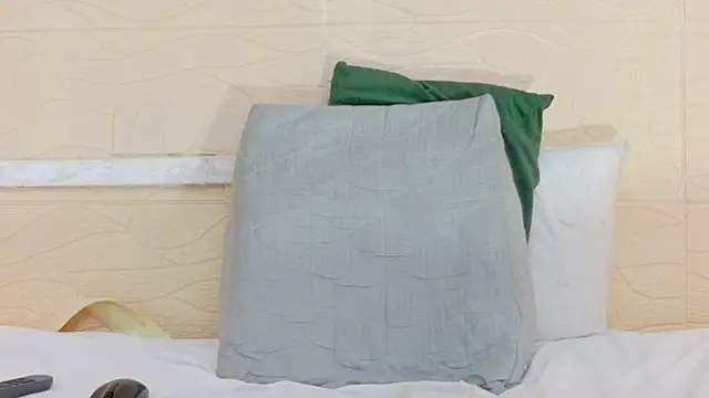 Snapshot of Chocolatte_bar chatting on 03.12.25 Chocolatte bar online show from 03.12.25