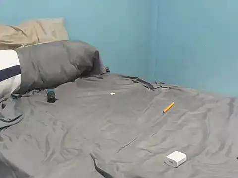 dragonrojo912 online show from 09.19.25