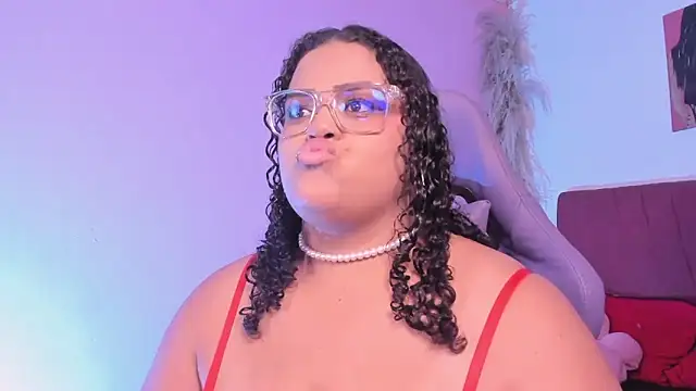 juli 2tyes online show from 02.03.26