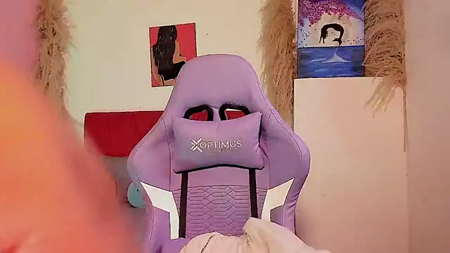 juli 2tyes online show from 02.12.26