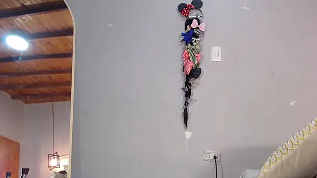 Snapshot of Luna_Florez chatting on 01.29.25 Luna Florez online show from 01.29.25