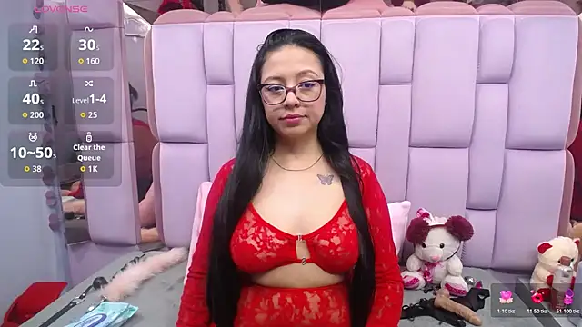 Snapshot of slut_anal_ chatting on 02.19.26 slut anal online show from 02.19.26