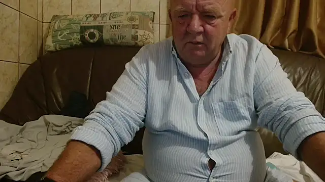 fullballs6 online show from 10.14.25