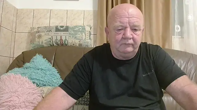 fullballs6 online show from 10.24.25