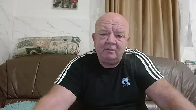 fullballs6 online show from 11.10.25