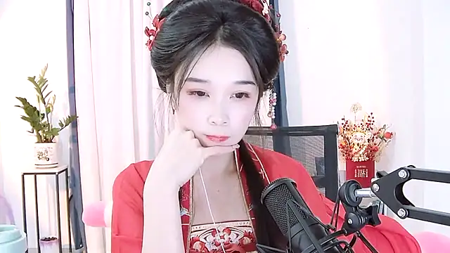 Snapshot of Amity-ox chatting on 02.03.25 Amity-ox online show from 02.03.25