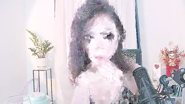 Snapshot of Amity-ox chatting on 03.07.25 Amity-ox online show from 03.07.25