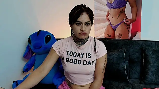 TinnaDawsom online show from 02.13.25