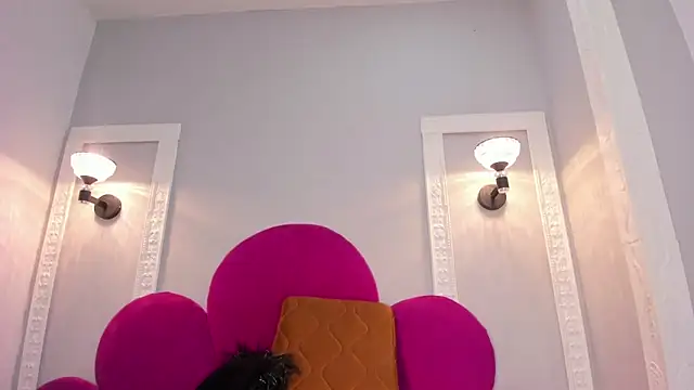 Ambber moon online show from 03.17.25