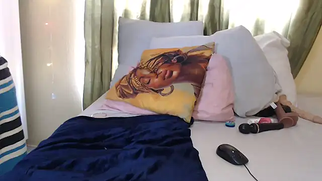 Foxybrownxx1 online show from 12.20.25