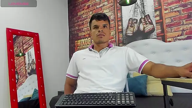Derek Lustfordx online show from 09.25.25