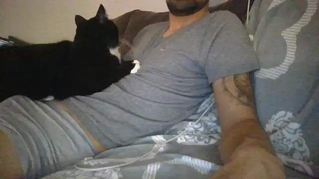 Snapshot of Kevoon991 chatting on 10.06.25 Kevoon991 online show from 10.06.25