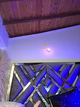 LylaLee111 online show from 03.07.25