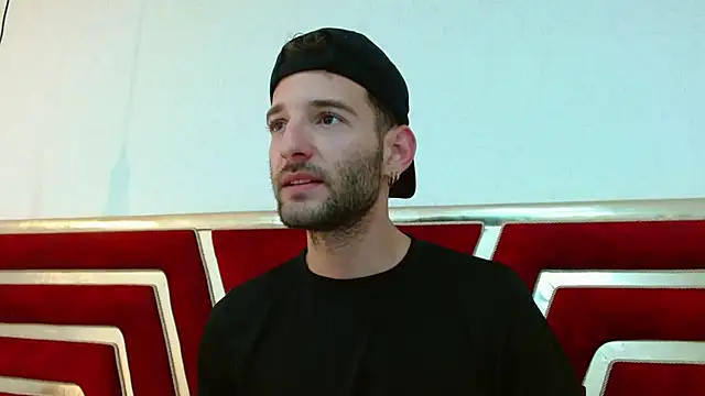 Christopher saint online show from 04.08.26