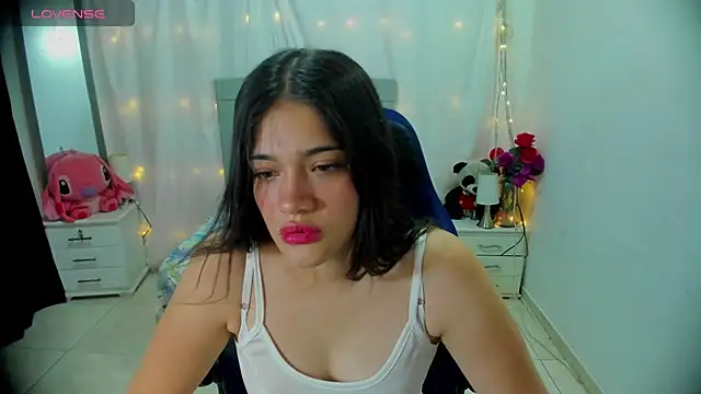 Snapshot of Alison_girl20 chatting on 01.20.25 Alison girl20 online show from 01.20.25