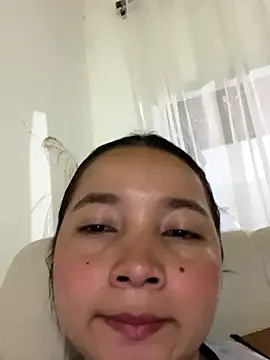 queen angelique online show from 02.08.26