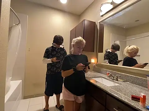 girlfriendmissy online show from 03.16.25