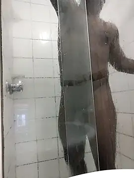 Snapshot of Chocolate_factory_man chatting on 11.28.25 Chocolate factory man online show from 11.28.25