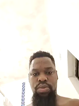 Chocolate factory man online show from 02.03.26