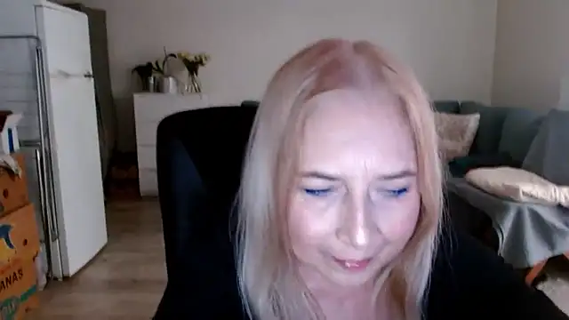 Snapshot of sofia_xkiss chatting on 01.20.25 sofia xkiss online show from 01.20.25