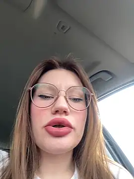 justmila online show from 02.17.25