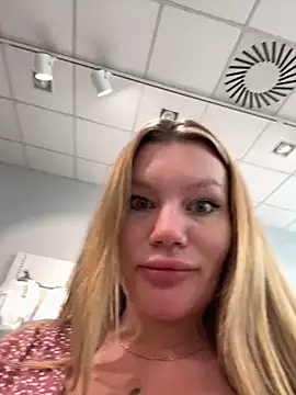 justmila online show from 09.11.25