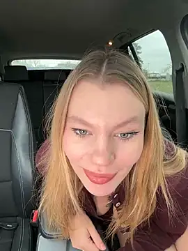 justmila online show from 11.21.25