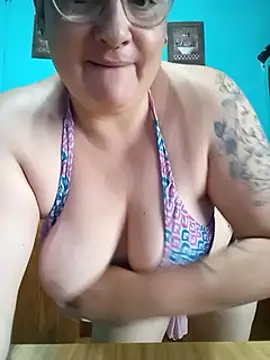 Snapshot of valkiria_08 chatting on 01.17.25 valkiria 08 online show from 01.17.25