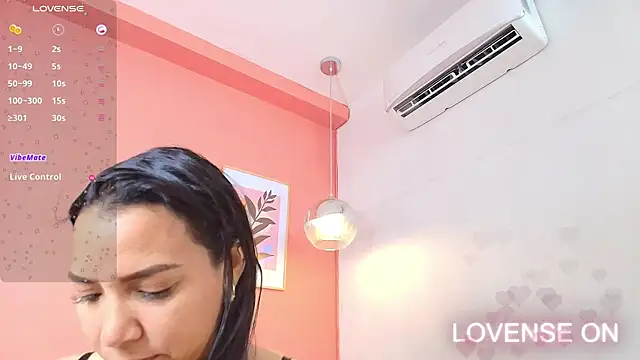 Snapshot of Sluttyandmature chatting on 01.13.25 Sluttyandmature online show from 01.13.25