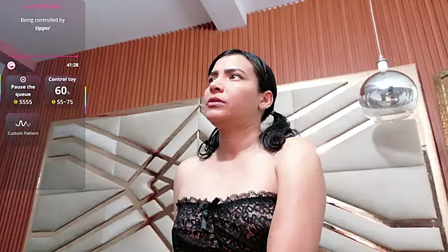 Snapshot of Sluttyandmature chatting on 11.16.25 Sluttyandmature online show from 11.16.25