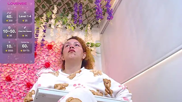 BLONDE SEXYHOT online show from 02.11.26